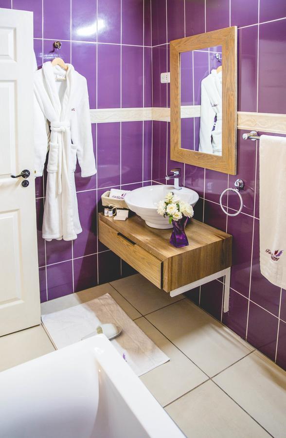 Phokeng Tshiberry Bed & Breakfast מראה חיצוני תמונה