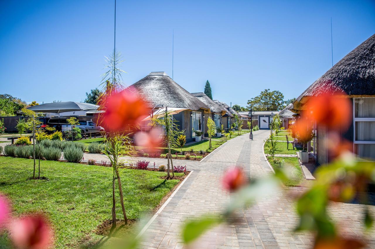 Phokeng Tshiberry Bed & Breakfast מראה חיצוני תמונה
